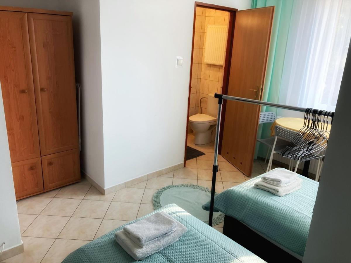 Pokoje Na Zlotych Wydmach Dzwirzyno Bagian luar foto